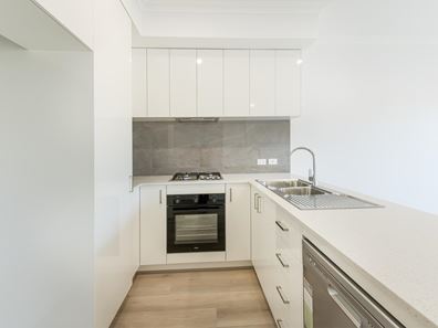 1/46 Crimea St, Morley WA 6062