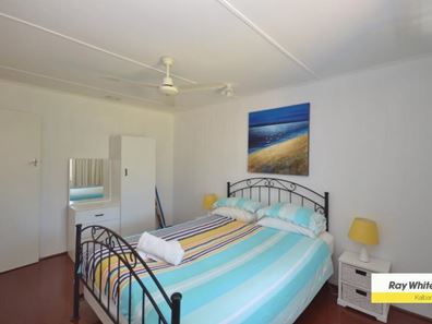 14 A and B Mortimer Street, Kalbarri WA 6536