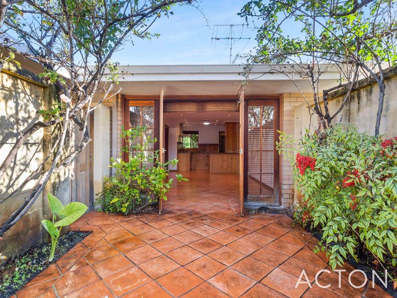 42b Sudlow Street, Embleton WA 6062