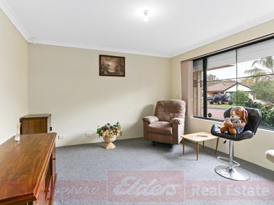 21 Floyd Cross, Usher WA 6230