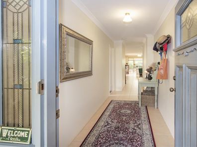 3 Mary Road, Yalyalup WA 6280