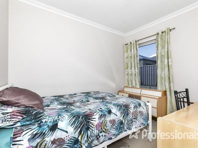 21B Lewes Road, Nollamara WA 6061