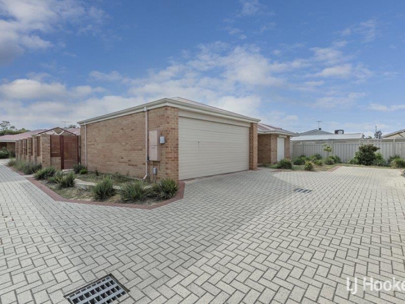 17A Summershill Gate, Kenwick WA 6107