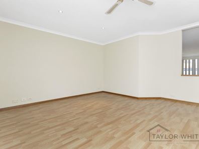 50 Renshaw Boulevard, Clarkson WA 6030