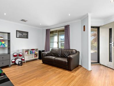 16 Borealis Drive, Baldivis WA 6171