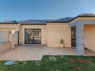 27A Eastdene Circle, Nollamara WA 6061