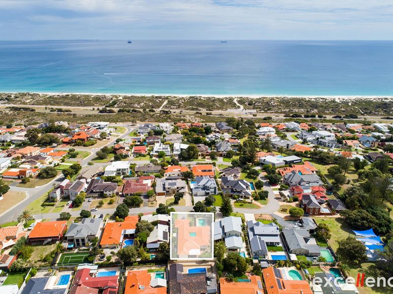 12 Sudbury WY, City Beach