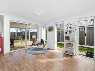 3 Temptation Drive, Jindalee WA 6036