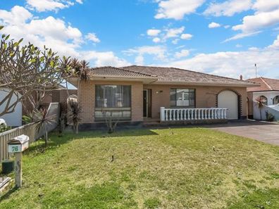 76 Saw Avenue, Rockingham WA 6168