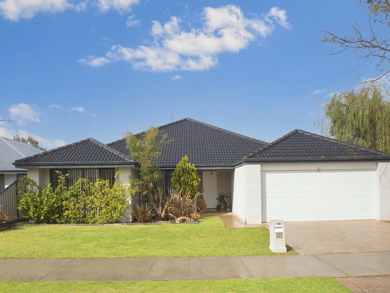 121 Beachfields Drive, Abbey