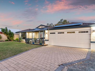 18 Vasse Way, Gosnells WA 6110