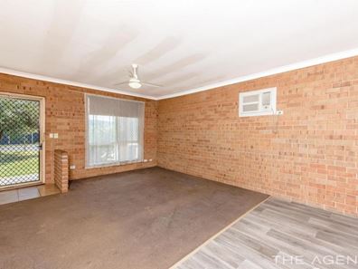 2A Faranda Road, Glenfield WA 6532