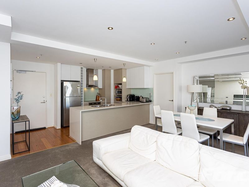 8/580 Hay Street, Perth