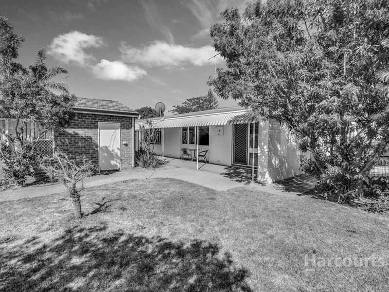 15 Dadger Street, Dudley Park WA 6210