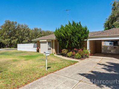 1/88 Oaklands Avenue, Halls Head WA 6210
