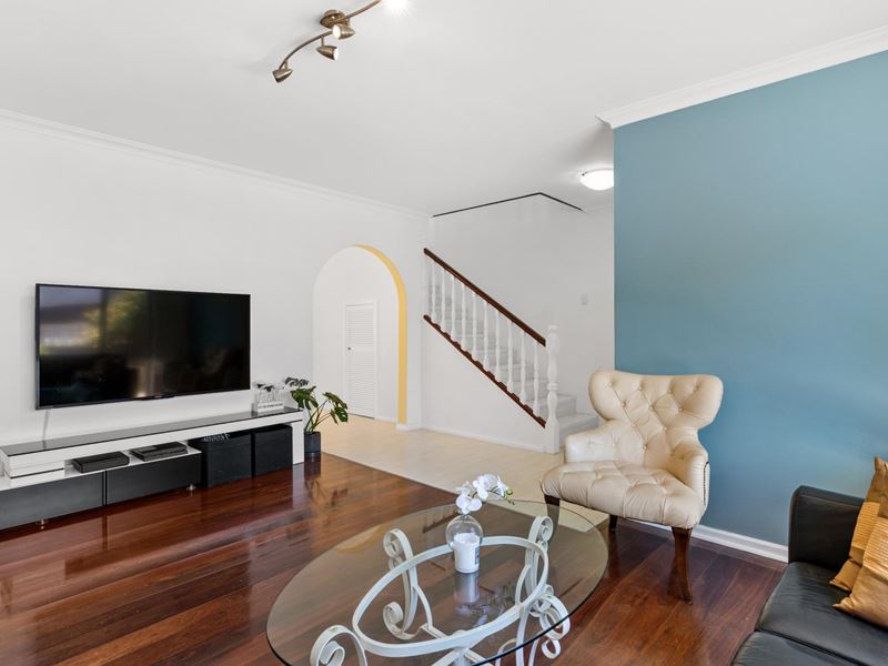 1/149 Vincent Street, Perth