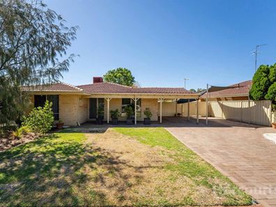 15 Templetonia Promenade, Halls Head WA 6210