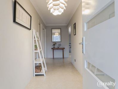 15 Lagoon Pass, Baldivis WA 6171