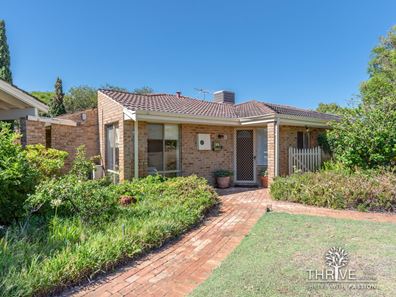 6 Chalmers Place, Leeming WA 6149