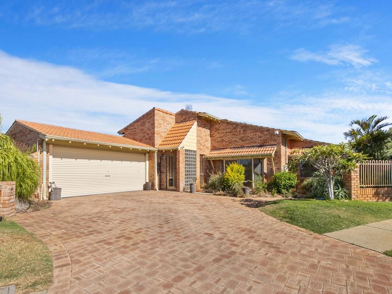 2 Avocet Road, Stirling
