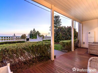 1/240 Safety Bay Road, Safety Bay WA 6169