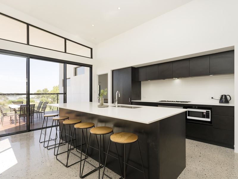 3/7 Nemagold Grove, Coogee