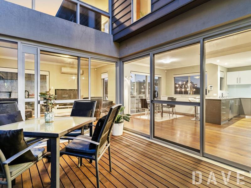 4/15 Nautilus Crescent, Scarborough
