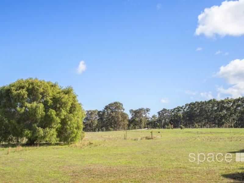 18 Ironstone Place, Margaret River