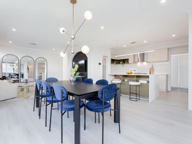 14 Entwistle Way, Aveley WA 6069