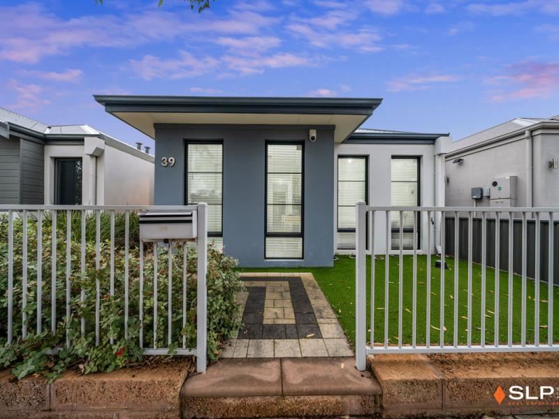 39 Sawtooth Bend, Banksia Grove