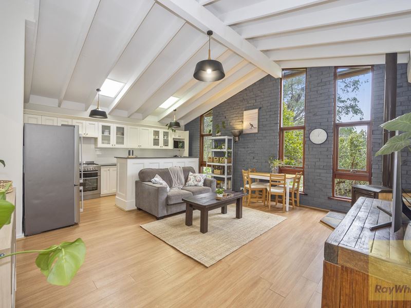 44 Mcglew Road, Glen Forrest