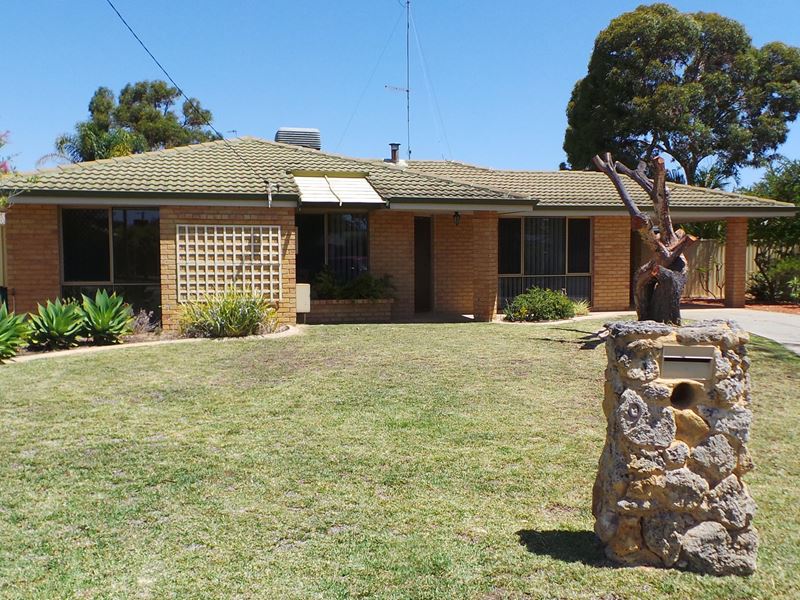 9 Salween Place, Greenfields