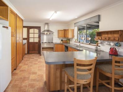 5 Whistler Cove, West Busselton WA 6280