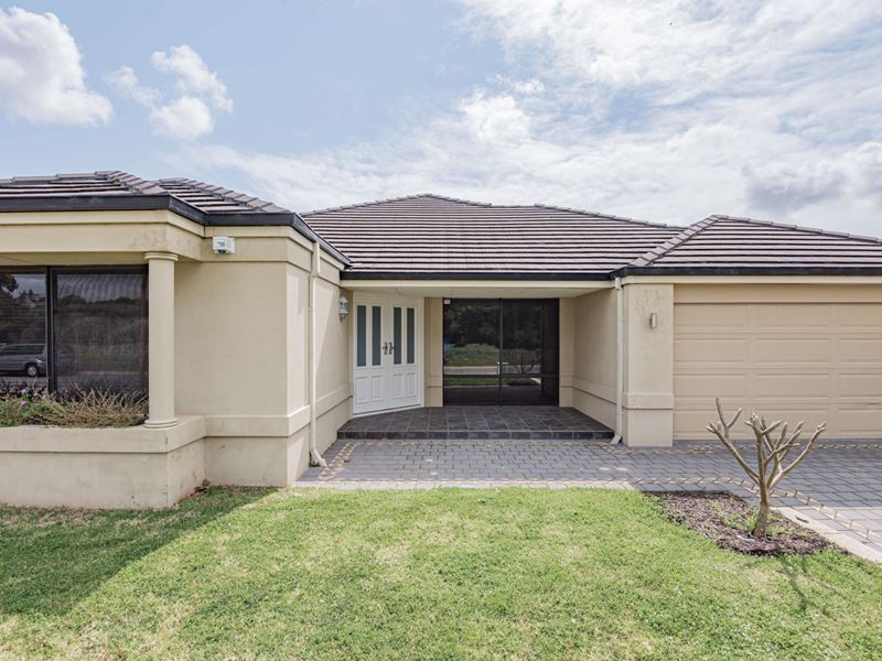 43 Lakey Street, Southern River WA 6110