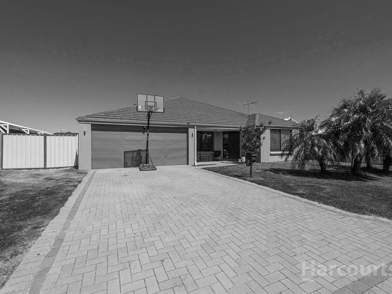 9 Ferncliffe Parkway, Meadow Springs