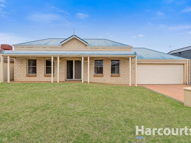 15 De Crillon Way, Currambine
