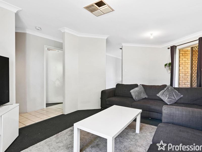 15 Croxdale Crescent, High Wycombe