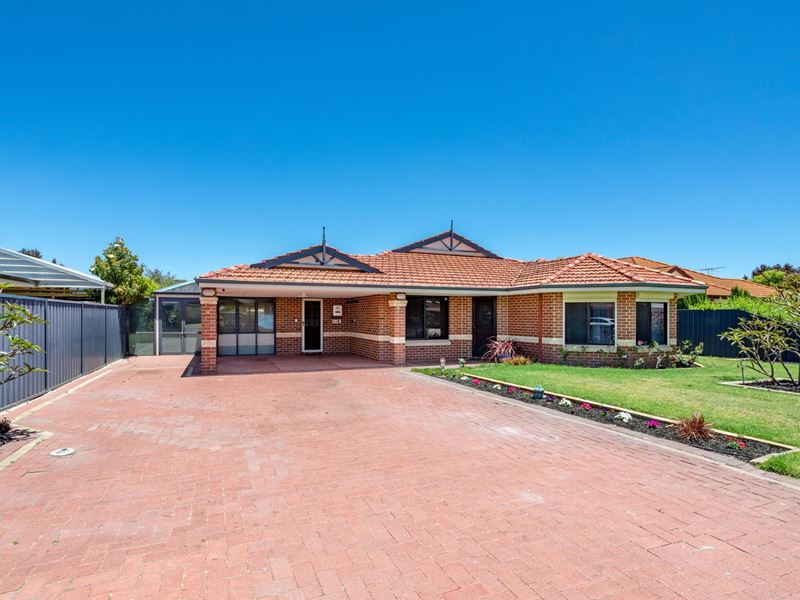 73 Bindoon Loop, Huntingdale