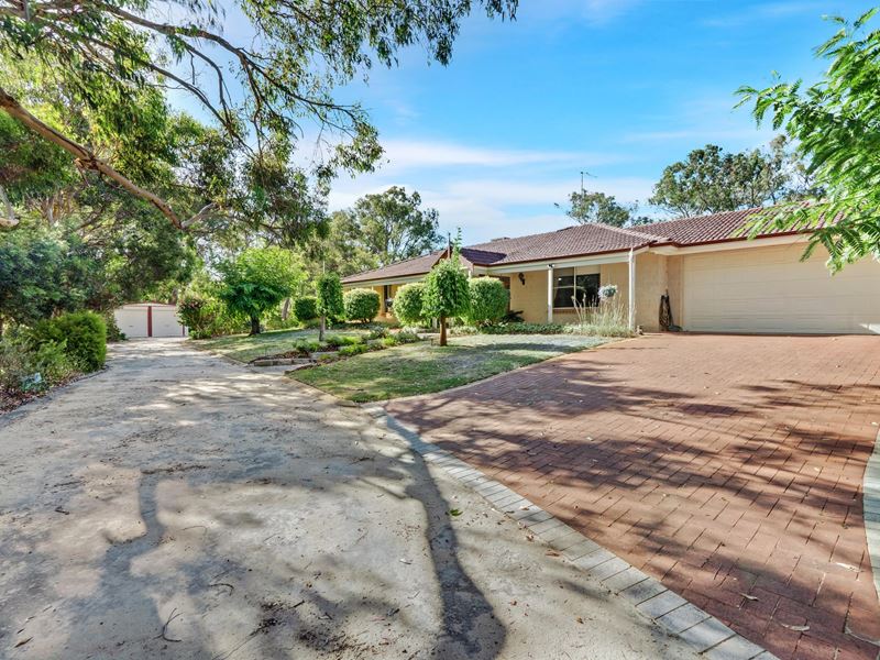 20 Crescent Drive, Bouvard