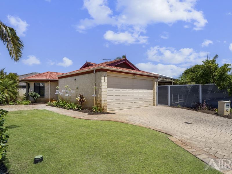 18 Conigrave Place, Canning Vale WA 6155
