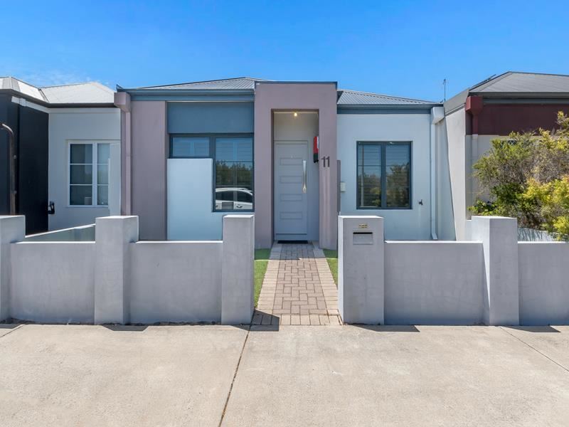 11 Pegus Way, Piara Waters WA 6112