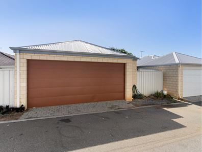 22 Warriedar Way, Golden Bay WA 6174