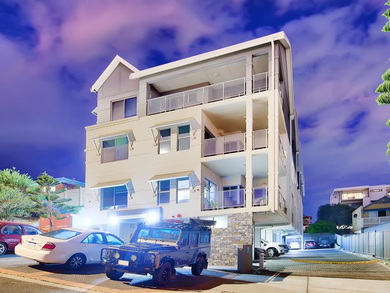 4/46 Filburn Street, Scarborough