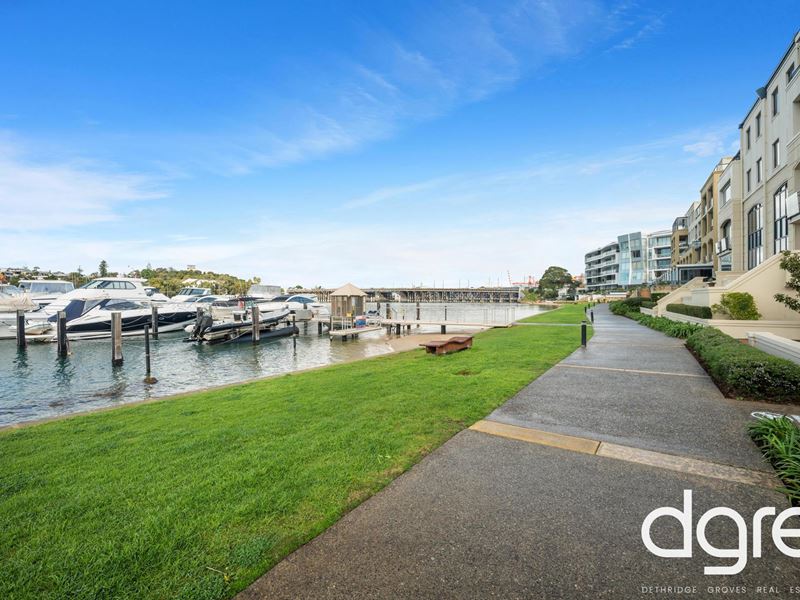 4/10 Doepel Street, North Fremantle WA 6159