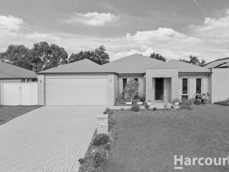 21 Addingham Boulevard, Madora Bay