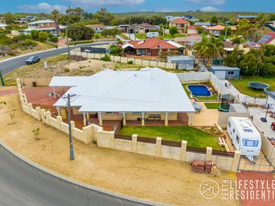 66 Whitfield Drive, Two Rocks WA 6037