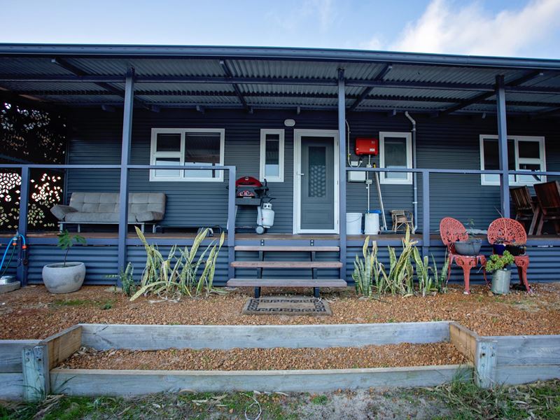 45 Banksia  Road, Hopetoun