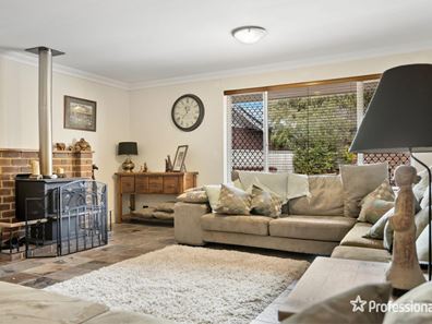 13 McRae Court, Padbury WA 6025