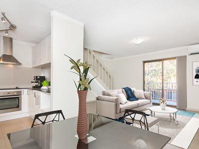 75/309 Harborne Street, Glendalough WA 6016