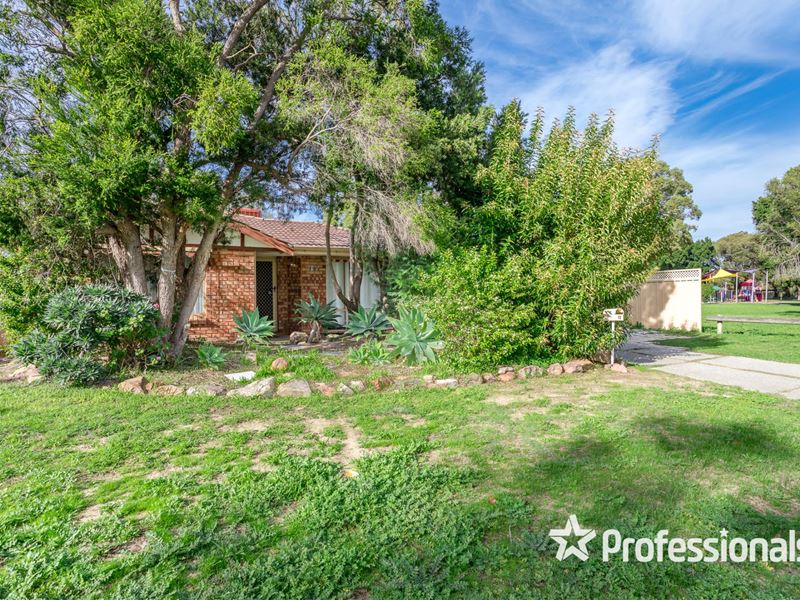 12 Warrina Place, Armadale